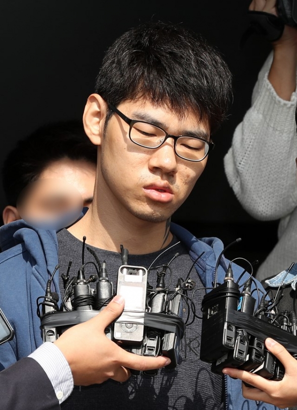 22일 경찰이 공개한 '강서구 PC방 살인사건' 피의자 김성수