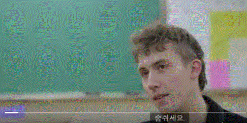 유튜브 ‘영국남자’에 출연해 수능 수험생들을 위로한 올리(사진=화면 캡처)