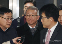 '사법농단 무죄' 판결에 댓글여론 엇갈려