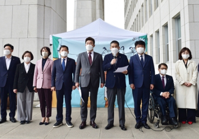 최승재 “소상공인 손실보상 등 응급대책 마련하라”