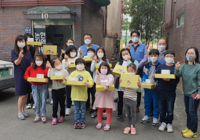 포스코건설, 어린이날 맞아 취약계층 아동 선물 전달