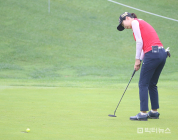 [KLPGA]배경은, '제발 들어가라!'