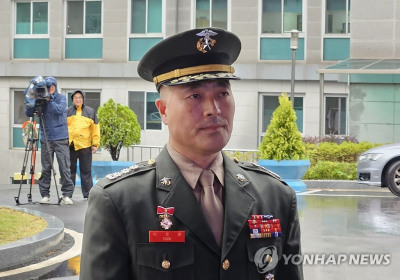 “해병대 명예 수사단장이 다시 찾아”