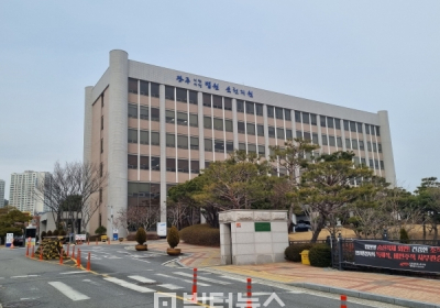 ‘변호사비 대납’ 허석 전 순천시장 1심서 벌금 300만원