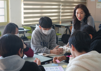 LG생활건강, 폭력예방교육 ‘학교야 웃자!’ 프로그램 시작