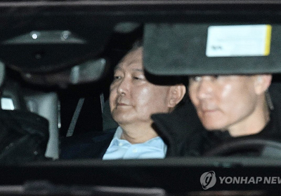 ‘내란 수괴’ 혐의 윤석열 구속