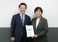 김영록 지사, 국립의대·대학병원 신속 설립 건의