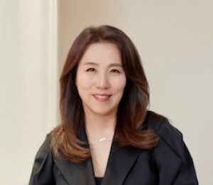 LG생활건강 신임 CEO에 로레알 출신 이선주 사장